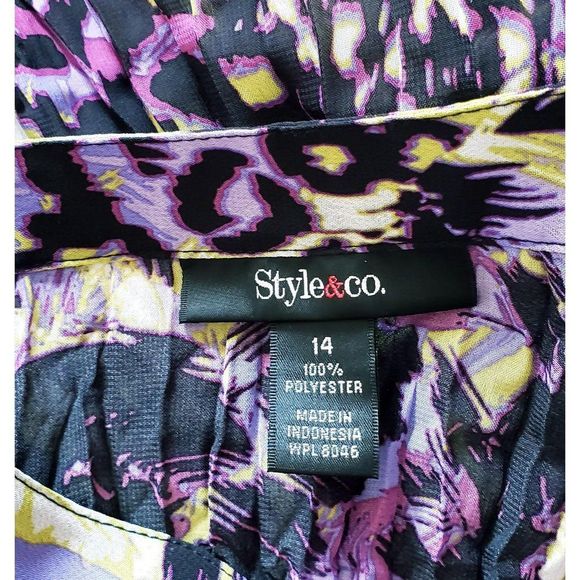 Style&co. Pleated Floral Blouse NWOT - Picture 7 of 7